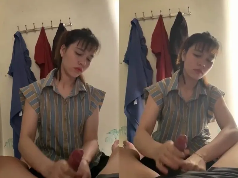 Anh trai đi vắng, ép vợ mới cưới của anh trai sục dương vật xuất tinh